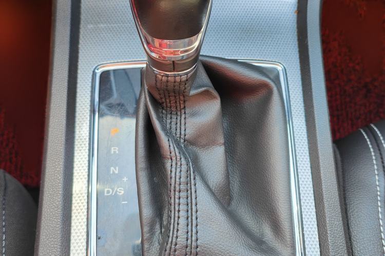 Used Roewe i6 2018 20T Automatic Internet Smart Edition Gear Lever