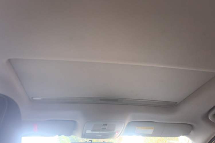 Used Roewe i6 2018 20T Automatic Flagship Edition Headliner