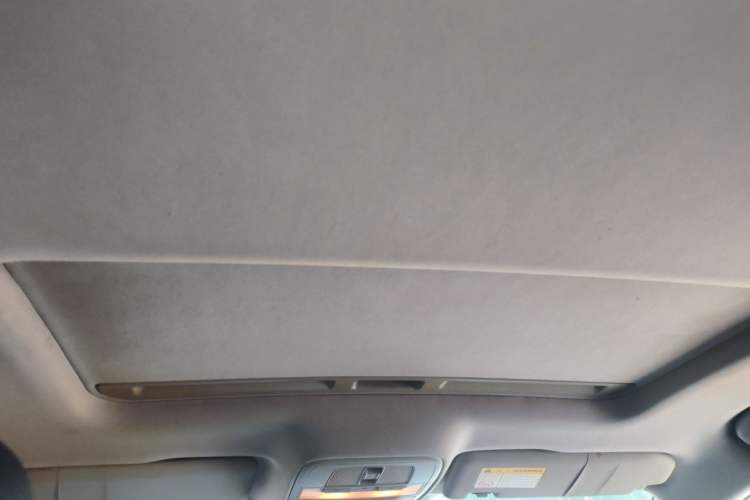Used Roewe i6 2018 20T Automatic Flagship Edition Headliner