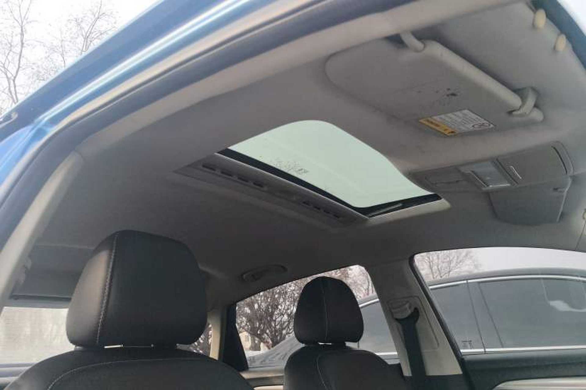 Used Roewe i6 2018 20T Automatic Internet Smart Edition Headliner