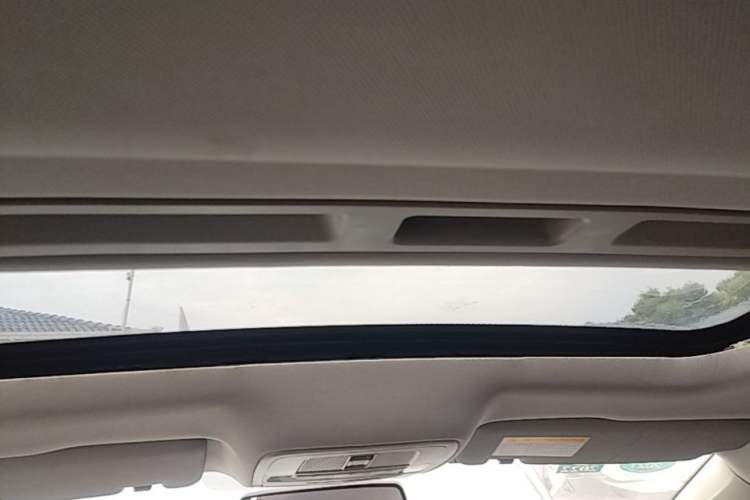 Used Roewe i6 2018 20T Automatic Flagship Edition Headliner