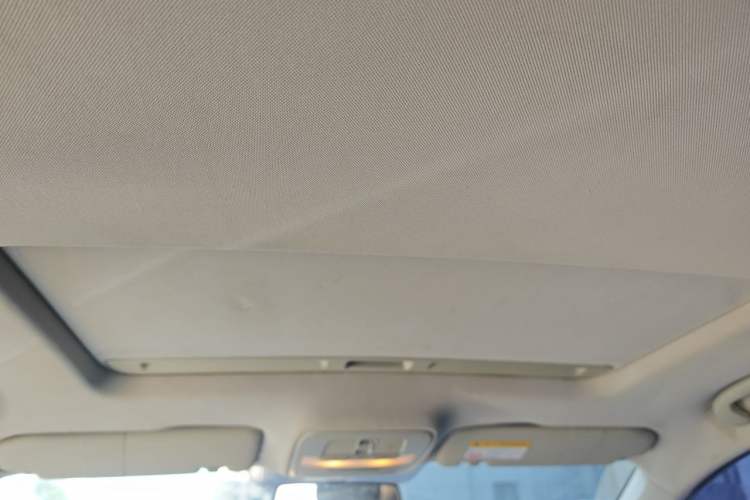 Used Roewe i6 2018 20T Automatic Internet Smart Edition Headliner