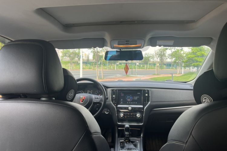 Used Roewe i6 2018 20T Automatic Flagship Edition Headliner