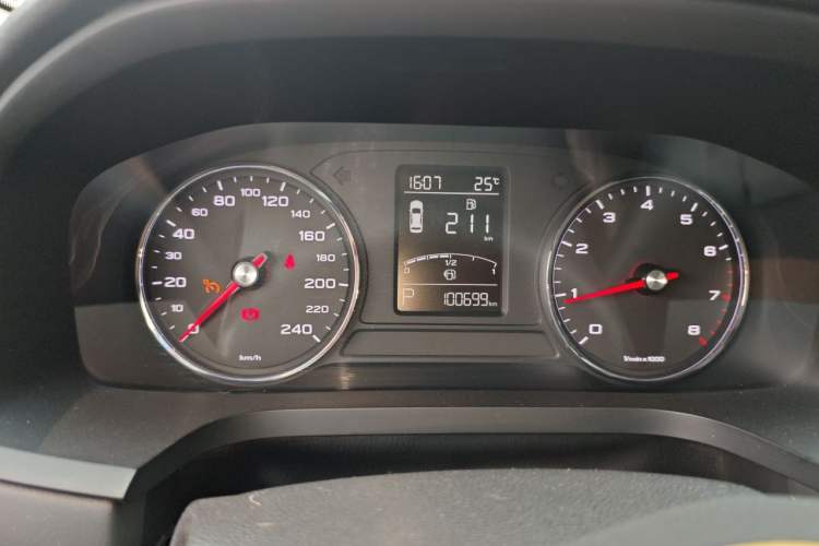 Used Roewe i6 2018 16T Automatic Internet Smart Edition Instrument Cluster
