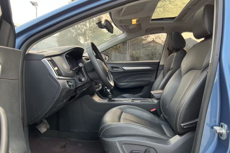Used Roewe i6 2018 20T Automatic Internet Smart Edition Interior 1
