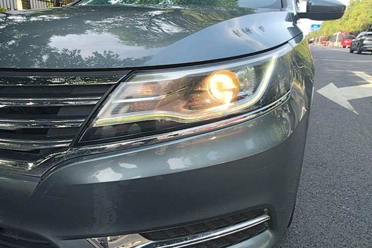 Used Roewe i6 2018 20T Automatic Flagship Edition Left Front Headlight