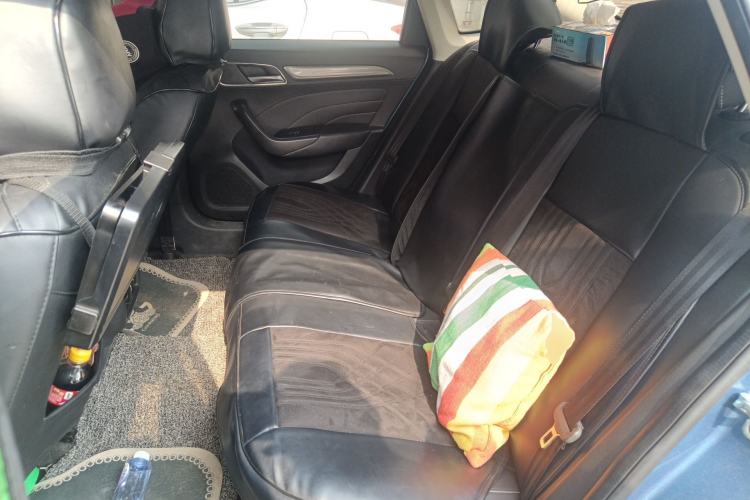 Used Roewe i6 2018 20T Automatic Internet ZhiZun Edition Left Rear Seat
