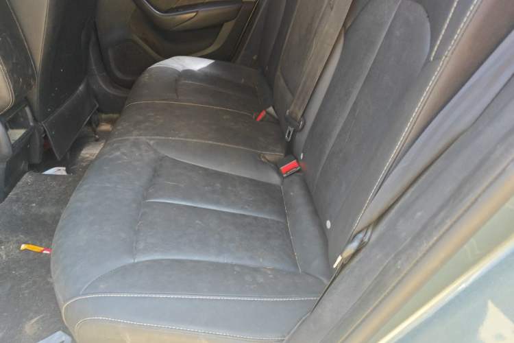 Used Roewe i6 2018 20T Automatic Internet Smart Edition Left Rear Seat