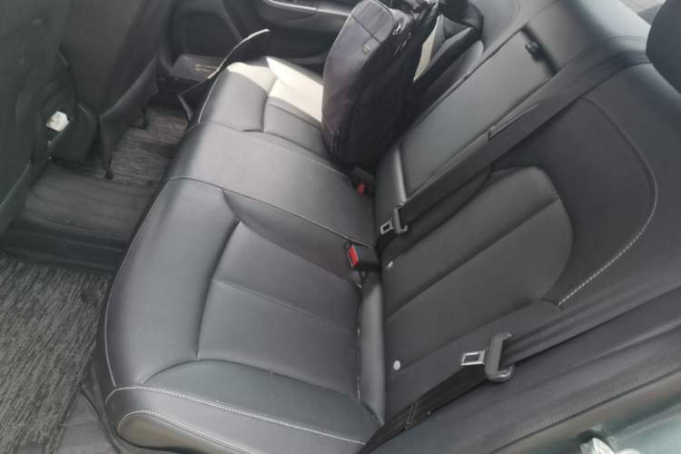 Used Roewe i6 2018 20T Automatic Flagship Edition Left Rear Seat