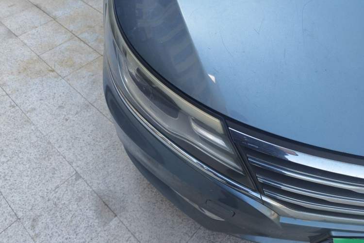 Used Roewe i6 2018 20T Automatic Internet Smart Edition Right Front Headlight