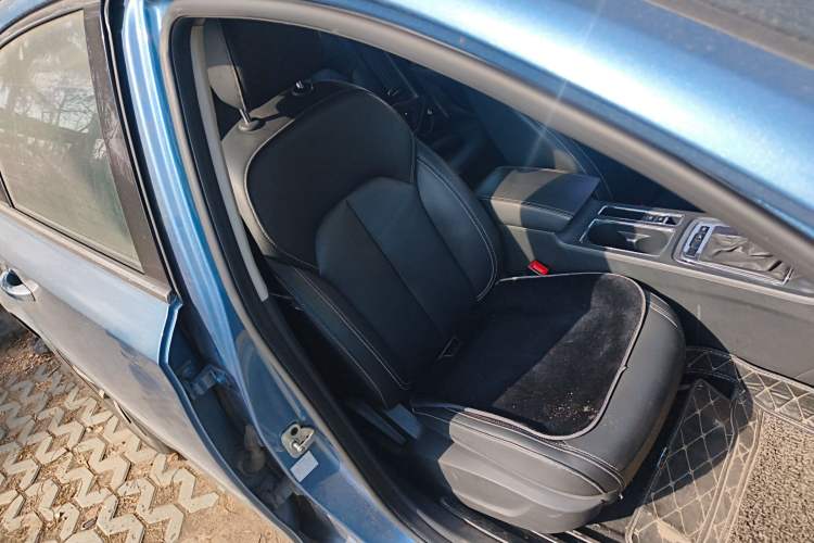 Used Roewe i6 2018 20T Automatic Flagship Edition Right Front Seat