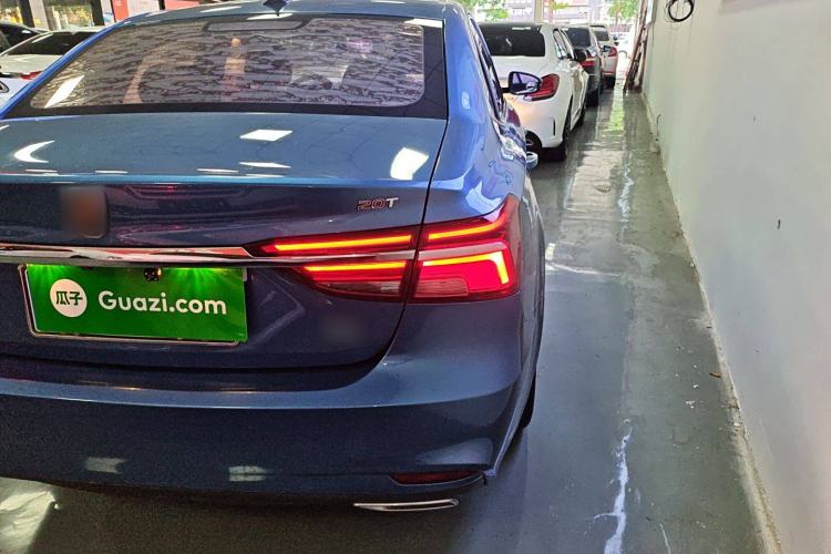 Used Roewe i6 2018 20T Automatic Flagship Edition Right Rear Taillight