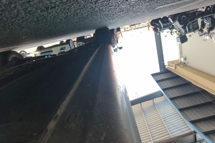 Used Roewe i6 2018 20T Automatic Flagship Edition Right Side Sill
