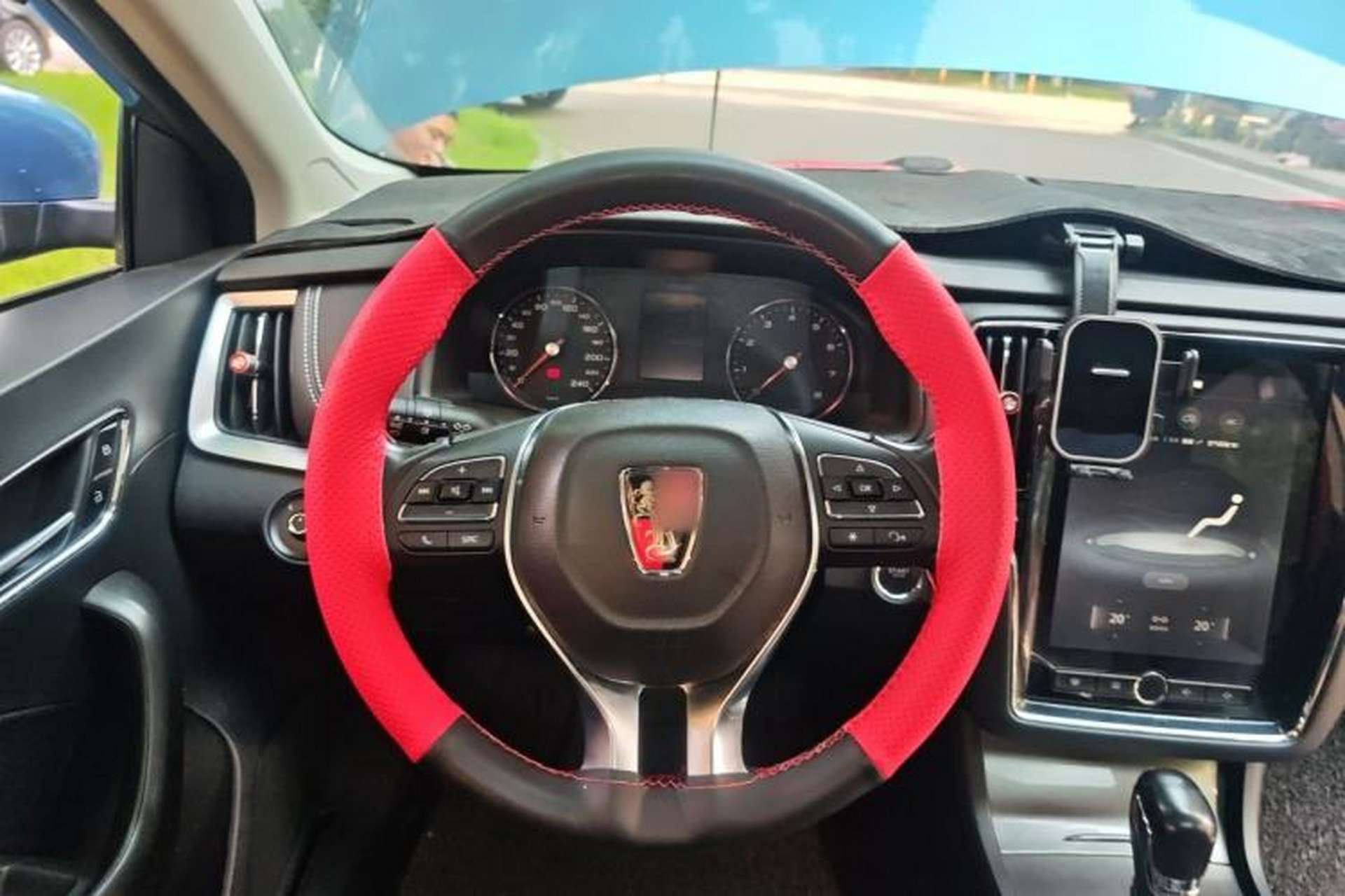Used Roewe i6 2018 20T Automatic Internet Smart Edition Steering Wheel