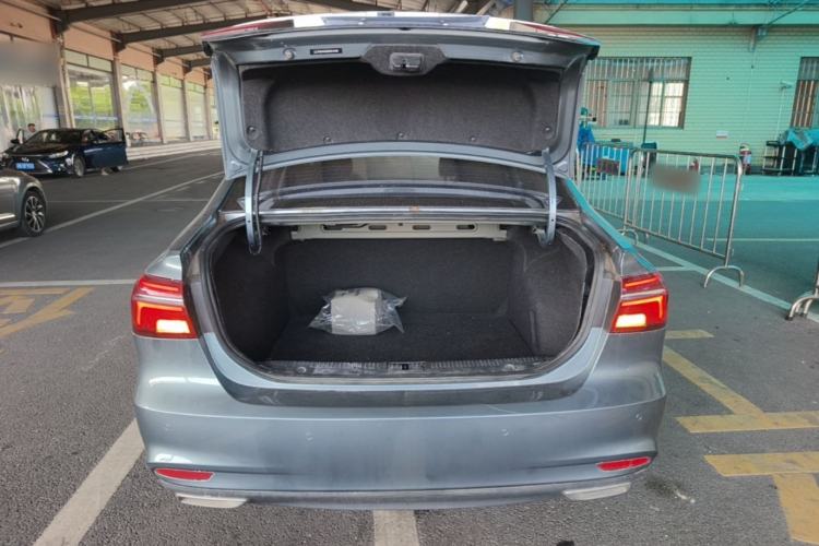Used Roewe i6 2018 20T Automatic Flagship Edition Trunk