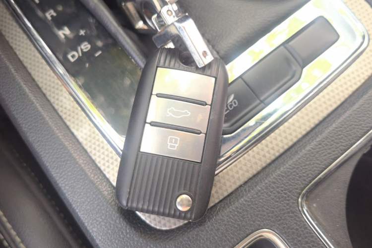 Used Roewe i6 2018 20T Automatic Flagship Edition Vehicle Key
