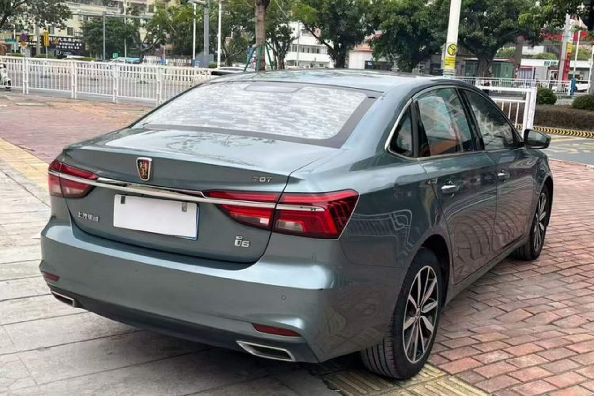 Used Roewe i6 2018 20T Automatic Flagship Edition Exterior 9