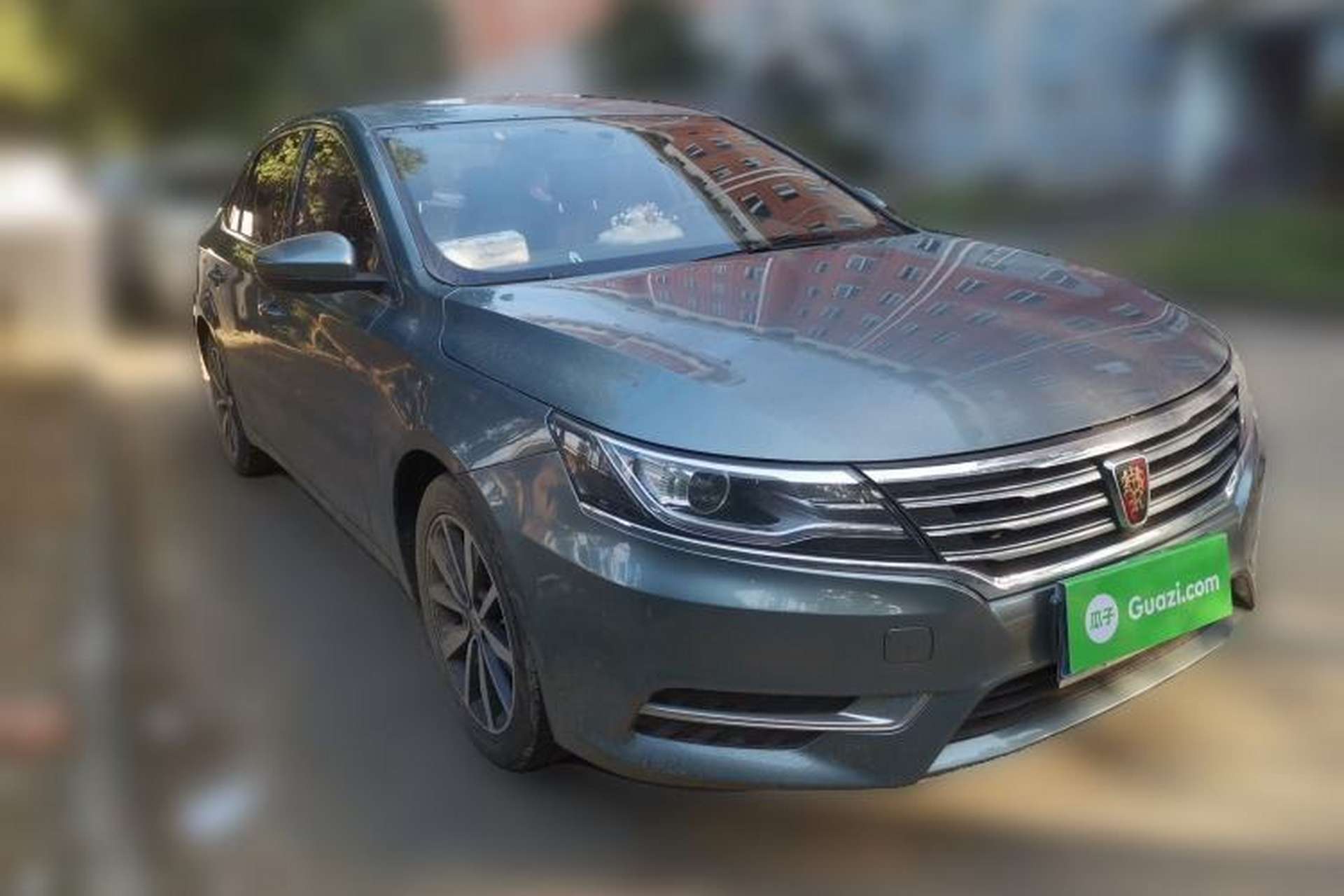 Used Roewe i6 2018 20T Automatic Flagship Edition Front Right 45 Deg