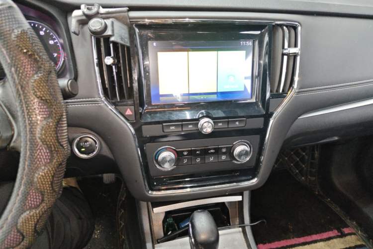Used Roewe i6 2018 20T Automatic Flagship Edition Audio And AC Panel