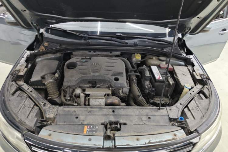 Used Roewe i6 2018 20T Automatic Flagship Edition Engine Bay