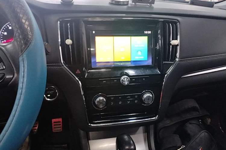 Used Roewe i6 2018 20T Automatic Flagship Edition Audio And AC Panel