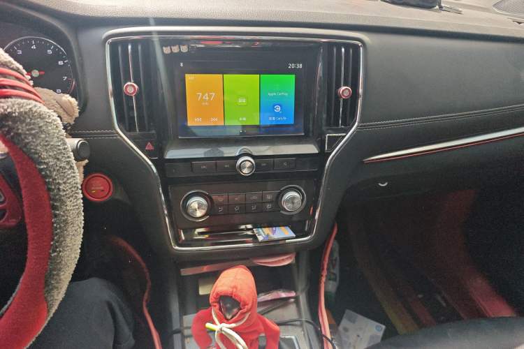 Used Roewe i6 2018 20T Automatic Flagship Edition Audio And AC Panel