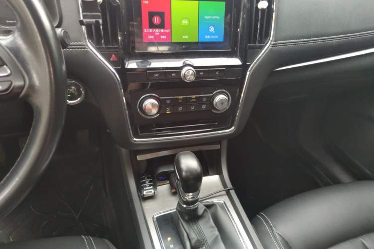 Used Roewe i6 2018 20T Automatic Flagship Edition Audio And AC Panel