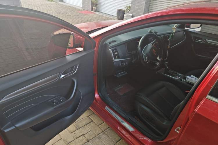 Used Roewe i6 2018 20T Automatic Internet ZhiZun Edition Driver Seat