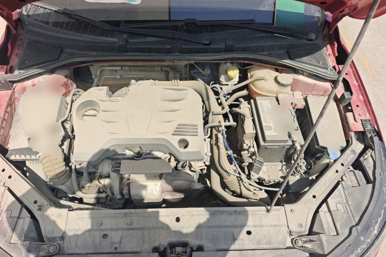 Used Roewe i6 2018 20T Automatic Flagship Edition Engine Bay