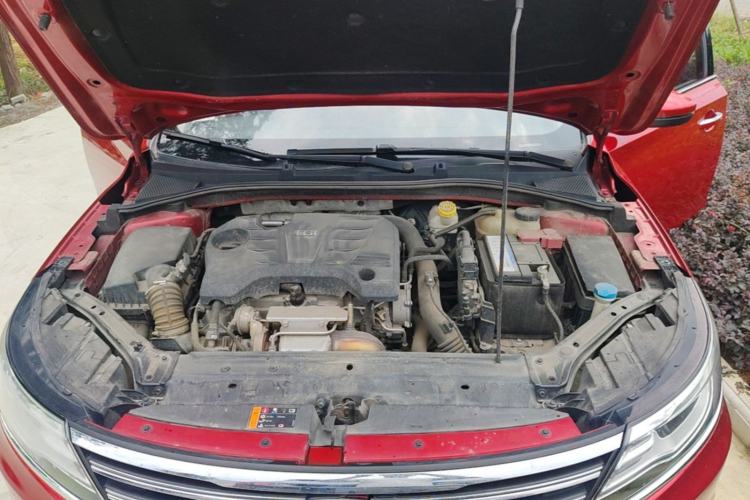 Used Roewe i6 2018 20T Automatic Flagship Edition Engine Bay