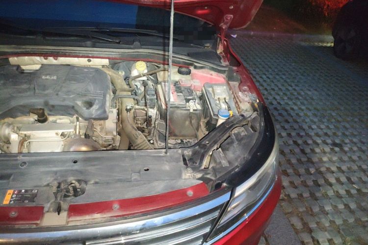 Used Roewe i6 2018 20T Automatic Internet Smart Edition Engine Bay Left