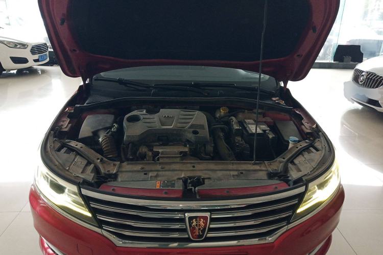 Used Roewe i6 2018 20T Automatic Flagship Edition Engine Bay