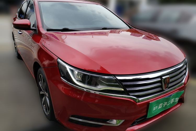 Used Roewe i6 2018 20T Automatic Flagship Edition Front Right 45 Deg