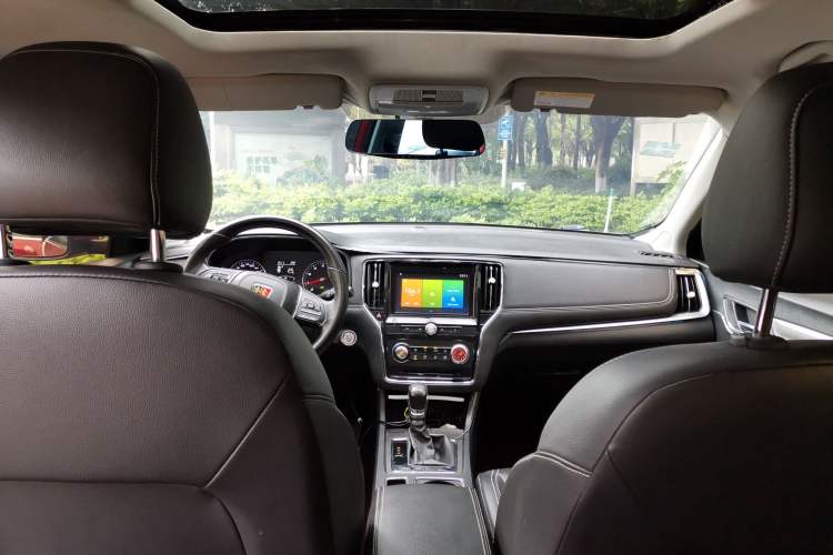 Used Roewe i6 2018 20T Automatic Flagship Edition Headliner