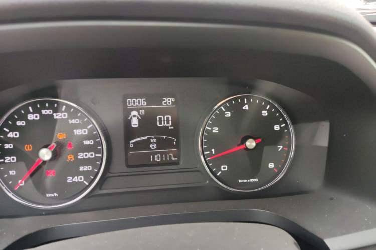 Used Roewe i6 2018 20T Manual Luxury Edition Instrument Cluster
