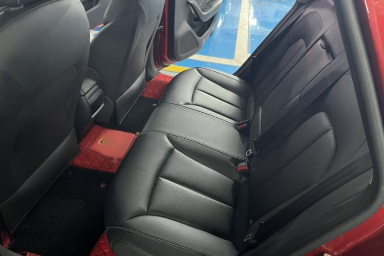 Used Roewe i6 2018 20T Automatic Flagship Edition Interior 6