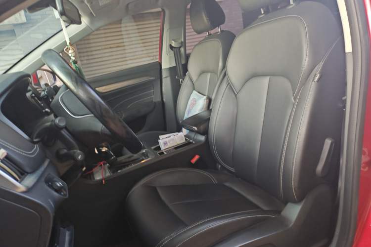 Used Roewe i6 2018 20T Automatic Internet ZhiZun Edition Left Front Seat