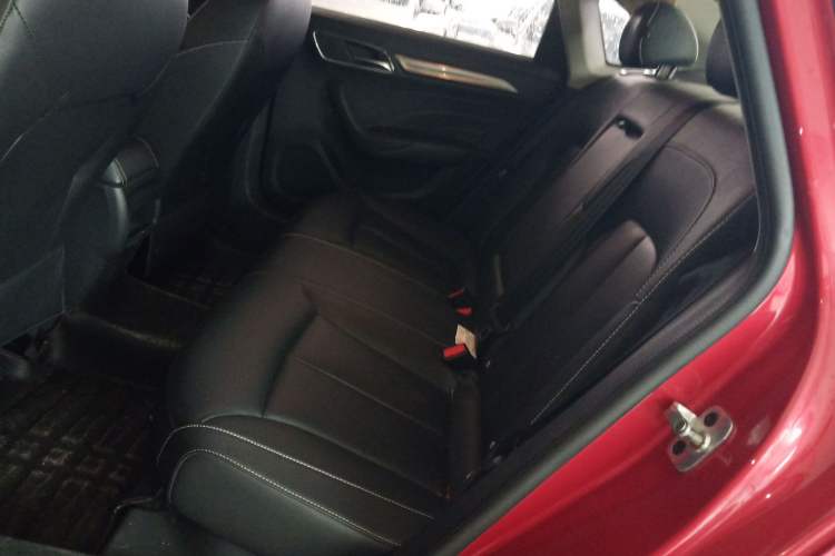 Used Roewe i6 2018 20T Automatic Flagship Edition Left Rear Seat