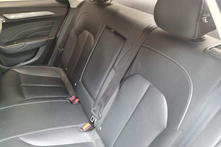 Used Roewe i6 2018 20T Automatic Flagship Edition Left Rear Seat