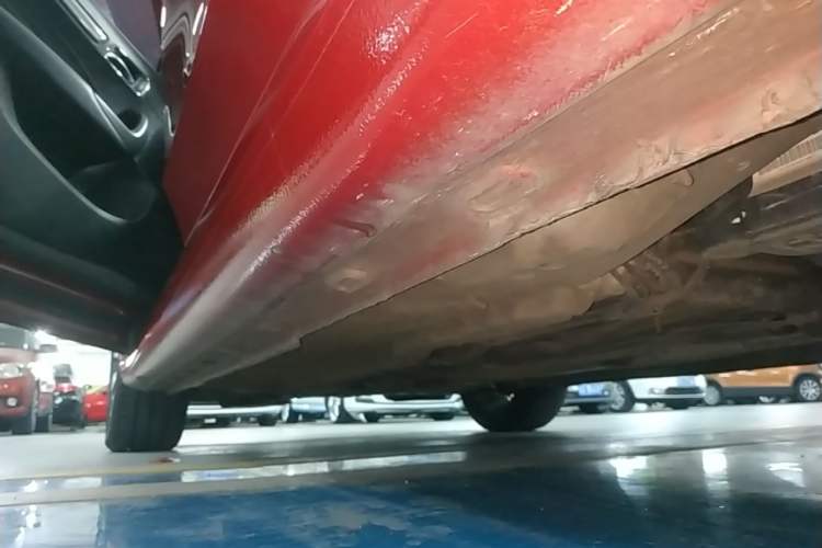 Used Roewe i6 2018 20T Automatic Flagship Edition Left Side Sill