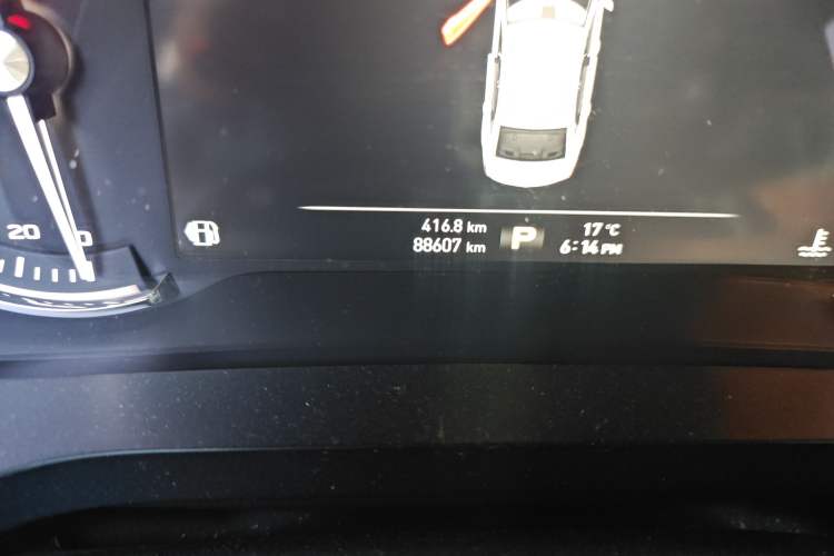 Used Roewe i6 2018 20T Automatic Internet ZhiZun Edition Odometer Close Up
