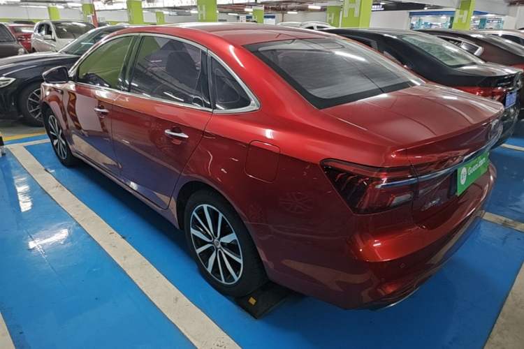 Used Roewe i6 2018 20T Automatic Flagship Edition Rear Left 45 Deg