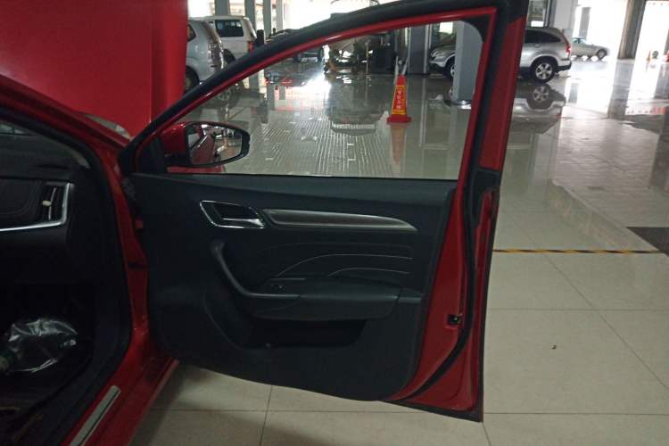 Used Roewe i6 2018 20T Automatic Flagship Edition Right Front Door Interior