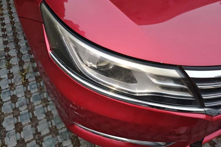 Used Roewe i6 2018 20T Automatic Internet Smart Edition Right Front Headlight