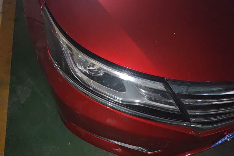 Used Roewe i6 2018 16T Automatic Internet Smart Edition Right Front Headlight