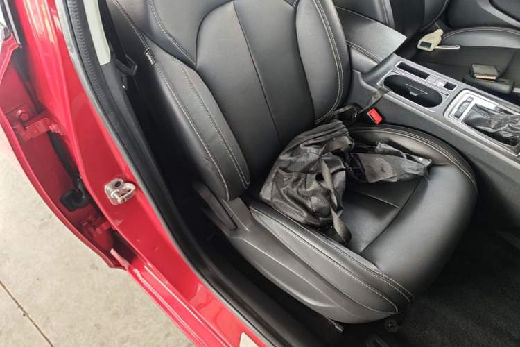 Used Roewe i6 2018 20T Automatic Flagship Edition Right Front Seat