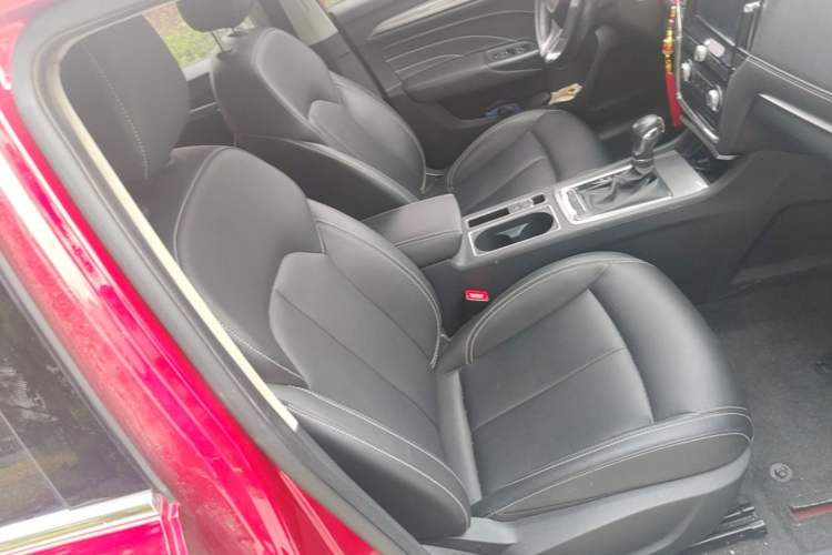 Used Roewe i6 2018 20T Automatic Flagship Edition Right Front Seat