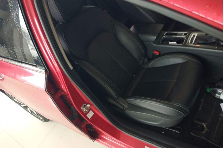 Used Roewe i6 2018 20T Automatic Flagship Edition Right Front Seat