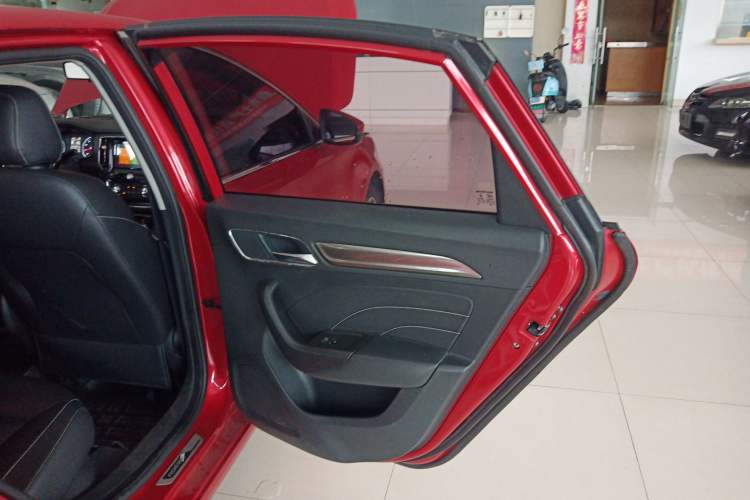 Used Roewe i6 2018 20T Automatic Flagship Edition Right Rear Door Interior