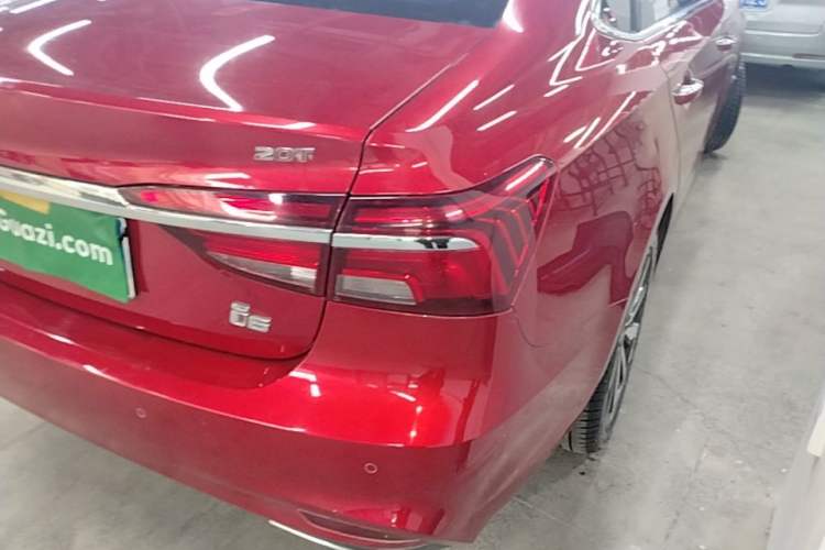 Used Roewe i6 2018 20T Automatic Flagship Edition Right Rear Taillight